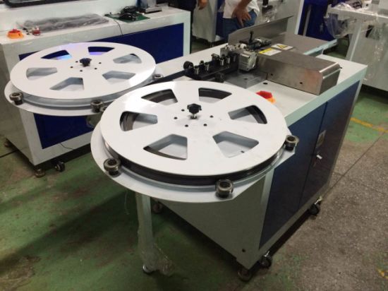 Máquina automática de corte de cuchillas para la industria de la fabricación de troqueles corrugados
