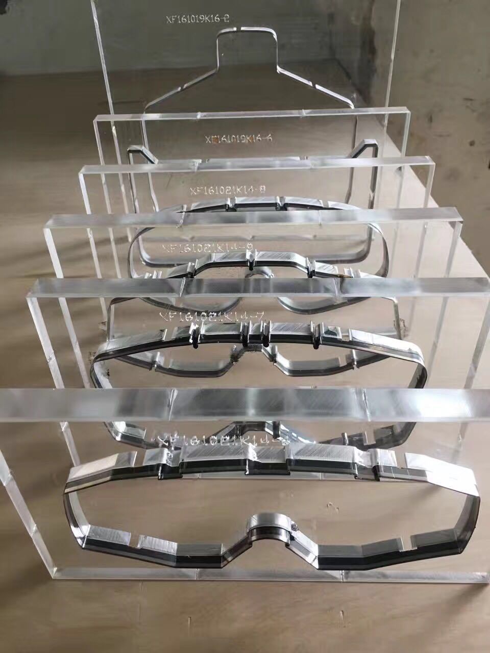 M&aacute;quina cortadora de cuchillas troqueladora para Tailandia