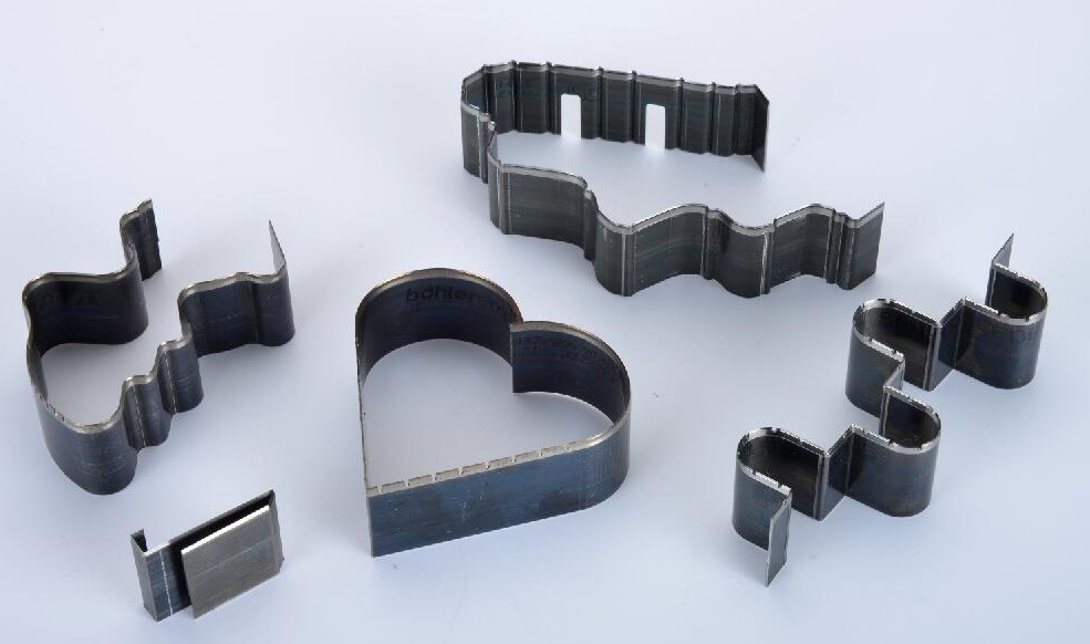 M&aacute;quina de corte autom&aacute;tica para la fabricaci&oacute;n de tableros